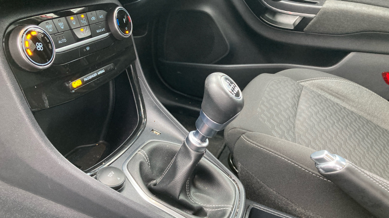 Ford Puma 1.0 EcoBoost Hybrid mHEV Titanium 5dr Petrol Hatchback